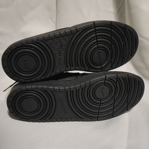 BIG KIDS NIKE COURT BOROUGH LO RECRAFT - Picture 5 of 7